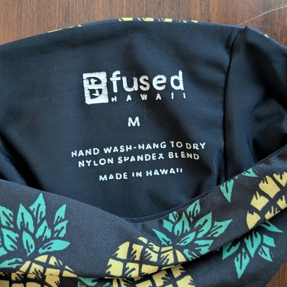 Fused Hawaii Cheeky Hipster Black Pineapple Patterned Runched Bikini Bottom - Picture 3 of 7